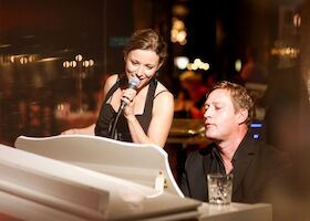 Bild: Sommer Special mit Fine Carma