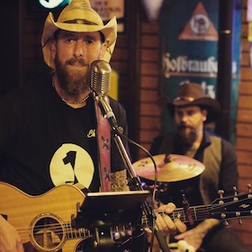 Bild: Sommer Special mit The Backyard Sons