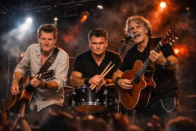 Bild: Kultur im Freien - Dicke Fische - Interpretieren bekannte, neue & eigene Songs