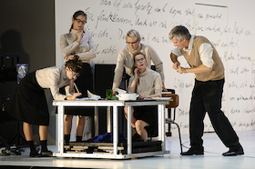 Bild: Also träumen wir mit hellwacher Vernunft