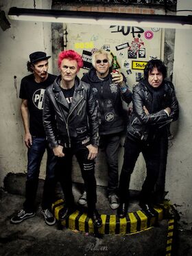 Bild: UK Subs - + Support