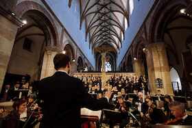 Bild: Marie Henriette Reinhold, Patrick Grahl, Manuel Winckhler, Benjamin Hartmann, Maulbronner Kammerchor & Hannoversche Hofkapelle
