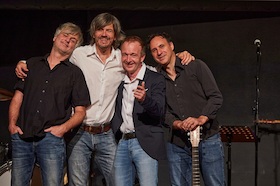 Bild: Kultur im Freien - Patrick Bopp "Aus voller Kehle für die Seele“ mit „Unsre kleine Band“