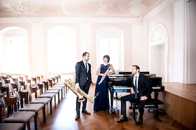 Bild: Weihnachtskonzert mit dem Trio Étoile