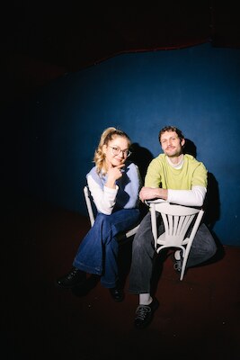 Bild: Florentine Osche und Maximilian Lorenz - mit „Fifty / Fifty“