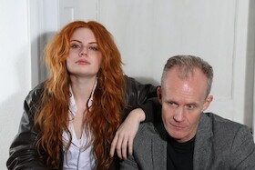 Bild: Toni & Max Uthoff - "Einer zuviel"