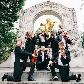 Bild: Mnozil Brass - Strau$$