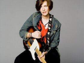 Bild: Eleanor McEvoy (IRL) - Der Star der zeitgenössischen irischen Folkmusikszene