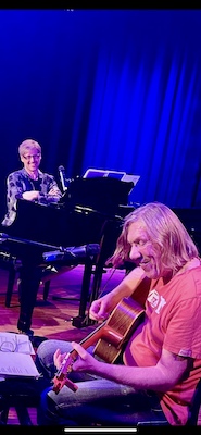 Bild: Nosie Katzmann und Daniel Helfrich unplugged - „Calling Mr. Vain“