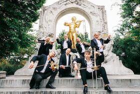 Bild: Mnozil Brass | Strau$$