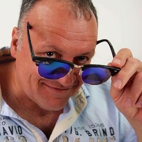 Bild: 90er und 2000er Party - mit DJ Peter Henninger