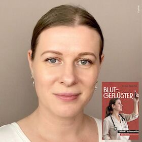 Bild: Maria Folk liest „Blutgeflüster“