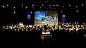 Bild: 21. Bigbandkonzert der Freisinger Schulen - mit: Karl-Meichelbeck-Realschule, Josef-Hofmiller-Gymnasium und Dom-Gymnasium