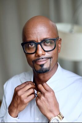 Bild: Die neue Bühnenshow von Yared Dibaba