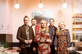 Bild: CLUB FOR FIVE - Club For Five LIVE!