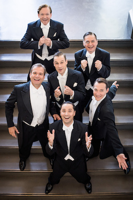 Bild: Über den Wolken