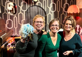 Bild: Der Zauberer von OZ - Ein interaktives Hörspiel mit Alltagsgeständen - Gastspiel