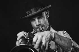 Bild: CHARLIE FONK & Band - Funk & Soul mit deutschen Texten + DJ Charly Fonk