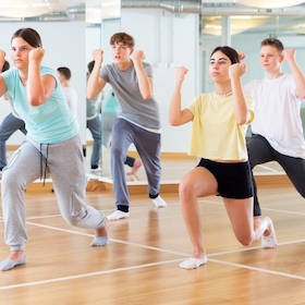 Bild: Contemporary 12-16 - April - Juli 26