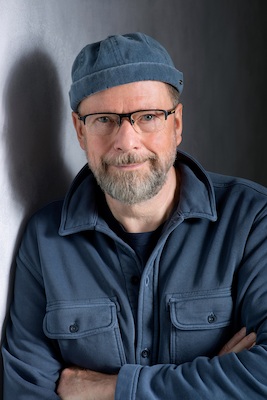 Bild: Detlef Reinsberg liest aus "Kopfsteinpflaster"