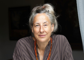 Bild: Judith Hermann: Ich möchte zurückgehen in der Zeit - Lesung und Gespräch mit Luzia Stettler in der Reihe „Kompass: 8 Visionen“