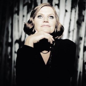 Bild: Pe Werner - Im Mondrausch - Eine musikalische Reise zum Mond