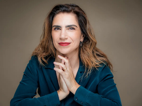 Bild: Dana Grigorcea & Nadiia Zhurba - Tanzende Frau, blauer Hahn