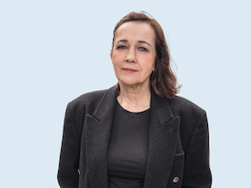 Bild: Hi Freaks: Almut Zilcher & 21 downbeat - Unter fremdem Dach: Eine musikalische Lesung der Exilliteratur von Mascha Kaléko