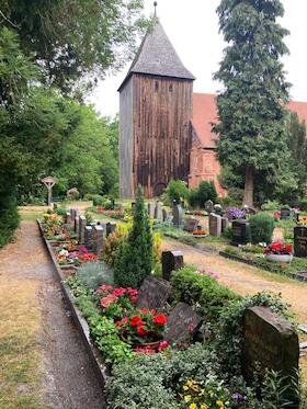 Bild: Ortsführung: Prerower Friedhof