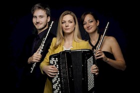 Bild: Flöten und Pfeifen