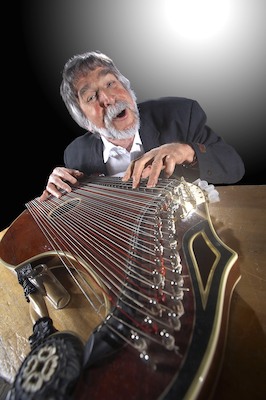 Bild: Zither Manä - 46 Jahre Zither Manä - der ganz normale Wahnsinn