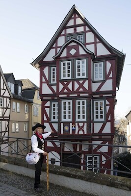 Bild: "Von Schreckköpfen und Hessenmännern" Fachwerkführung in Kluft anlässlich des deutschen Fachwerktages 2026