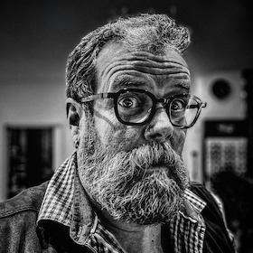 Bild: Jochen Malmsheimer - Ich bin kein Tag für eine Nacht oder: Ein Abend in Holz