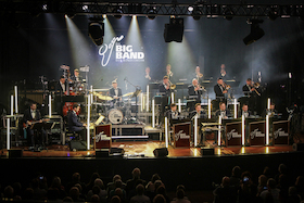 Bild: Swing trifft Uniform