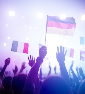 Bild: WDR Funkhausorchester | Rise Like A Phoenix - ESC-Hits in Concert