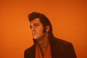 Bild: Living Elvis - Mein Leben für den King