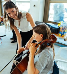 Bild: Instrumentenkarussell - Musik entdecken mit dem Kyiv Symphony Orchestra | 4+