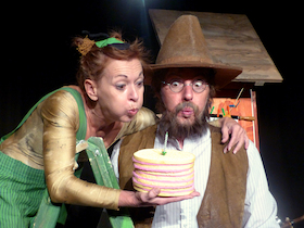 Bild: Pettersson & Findus - Geburtstagstorte für die Katze