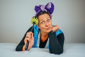 Bild: Ines Procter - Neues, viertes Programm (noch nicht benannt), die närrische Putzfraa