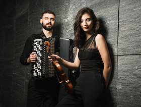 Bild: Tanz durch die Epochen - Duo StringBreeze
