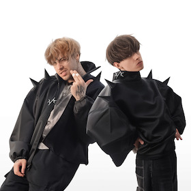 Bild: Yungmon & Lyran Dasz - ULTRA RARE TOUR 2027