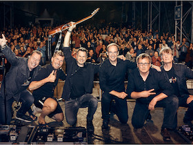 Bild: dIREsTRATS - A Tribute to Dire Straits