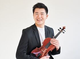 Bild: Ebinger Kammerorchester meets Spitzenklänge - Konzert mit Simon Zhu