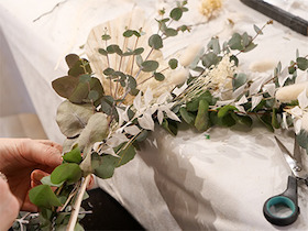Bild: Flower-Loops mit Trockenblumen: Frühlingslust