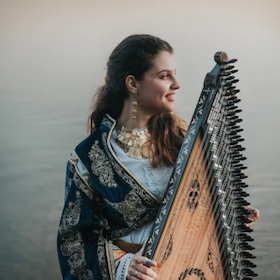 Bild: ELEANNA PITSIKAKI & Aroma