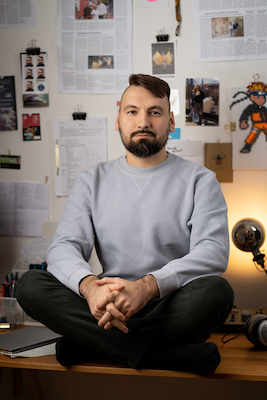 Bild: ROSENAU Poetry Slam - als Conférencier und Moderator Nikita Gorbunov