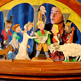 Bild: Figurentheater mit Bianka Heuser · Die goldene Gans
