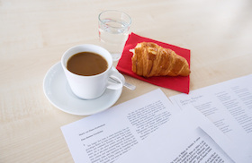 Bild: Morgennebel. Das Frühstücksseminar - Völlig losgelöst