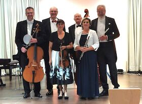 Bild: Waldeckisches Salonorchester „Cappuccino"