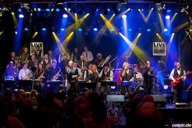 Bild: VORSICHT GEBLÄSE! - Die Party-Bigband